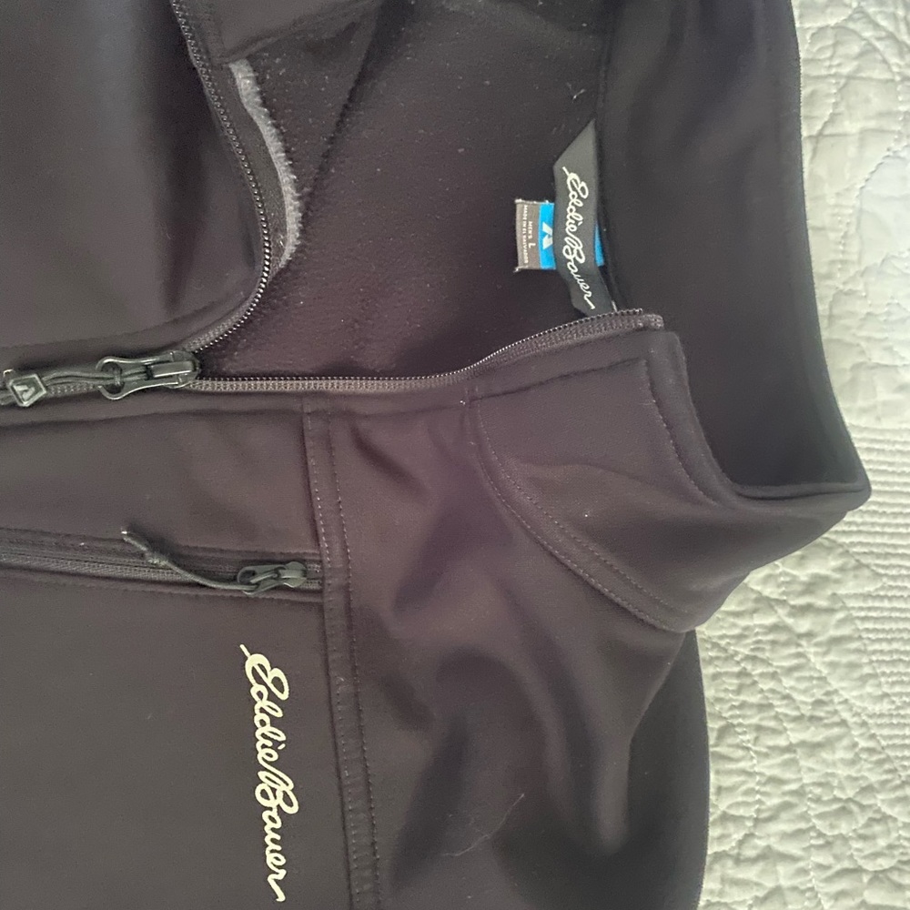 Eddie Bauer 1/4 zip black pullover size L